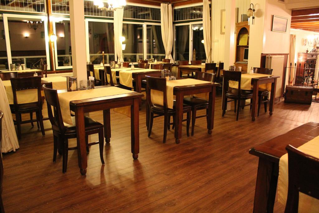 Hotel Cafe Restaurant Duinzicht Schiermonnikoog Dış mekan fotoğraf